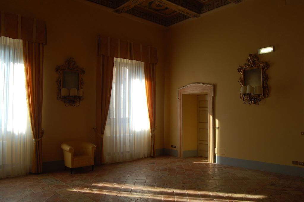 Belforte del Chienti Palazzo Bonfranceschi B&B 외부 사진